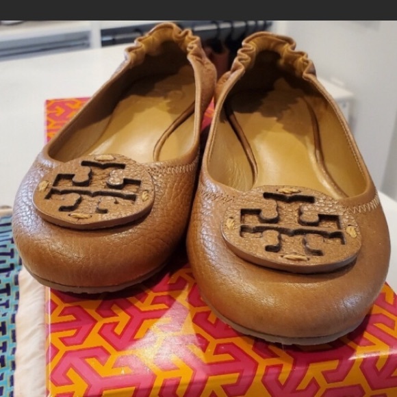 *SOLD* Tory Burch royal tan Reva flats - Picture 2 of 5